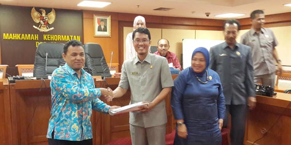 Ketua Badan Kehormatan DPRD Lampung Selatan Bowo Edy Anggoro, A.Md Menerima Berita cara Konsultasi dari Mahkamah Kehormatan DPR RI 